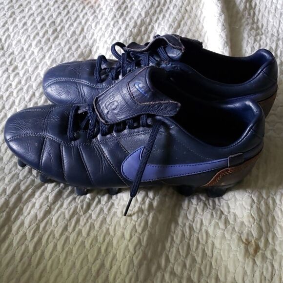 Nike Tiempo Ronaldinho 10R soccer cleats boots - Picture 5 of 12